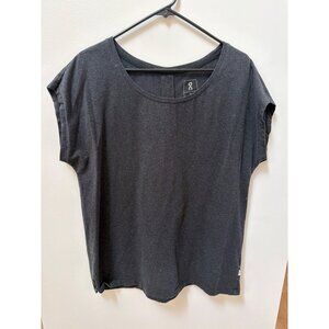 On Womens XL Black Cotton Blend Short Sleeve Shirt On Cloud